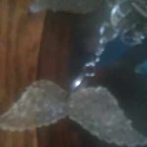 Elegant Silver Wing Keychain